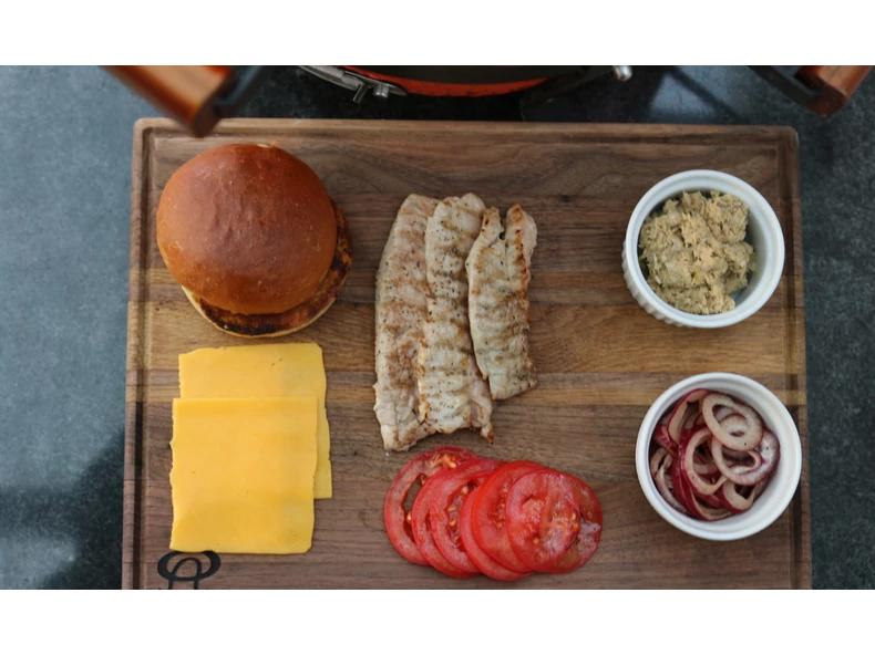 Pulykás tonhalkrémes szendvics