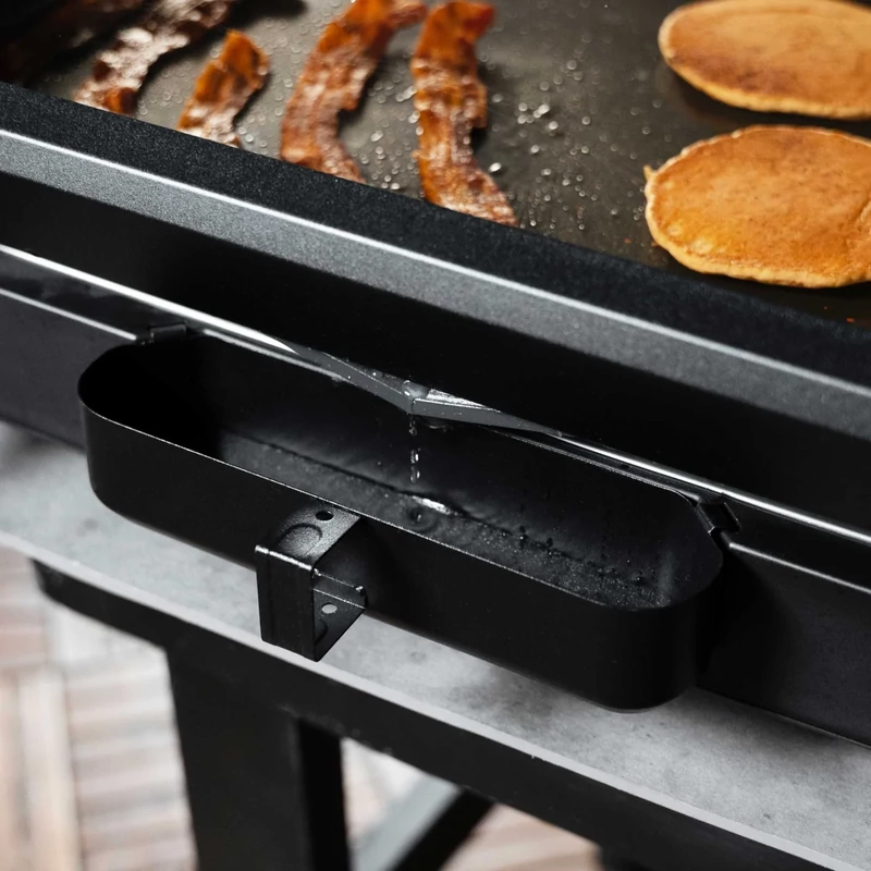 Blackstone 17"-os elektromos asztali grill