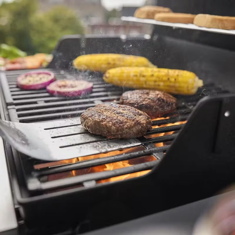 Weber Spirit E-210 gázgrill