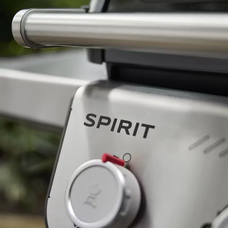 Weber Spirit E-210 gázgrill