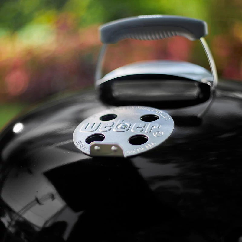 weber-classic-kettle-57cm-fekete-3