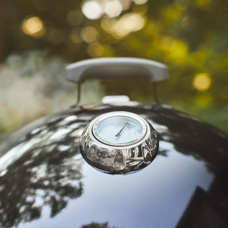 weber-smokey-mountain-cooker-toltenyszmoker-57cm-fekete-6